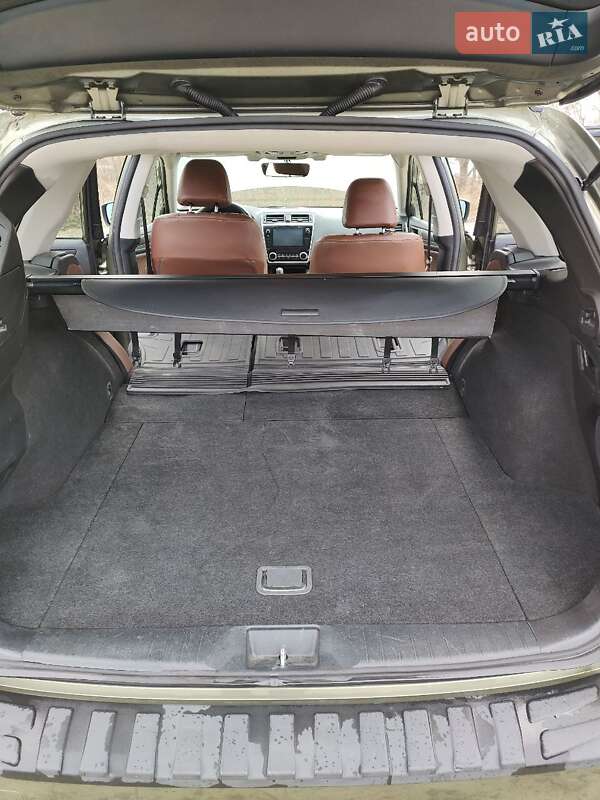 Универсал Subaru Outback 2017 в Киеве фото 14 Универсал Subaru Outback 2017 в Киеве