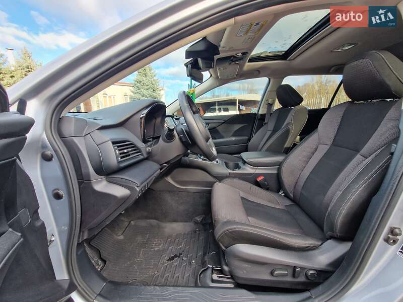 Внедорожник / Кроссовер Subaru Outback 2023 в Днепре