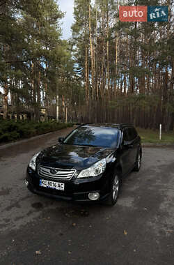 Универсал Subaru Outback 2011 в Новомосковске