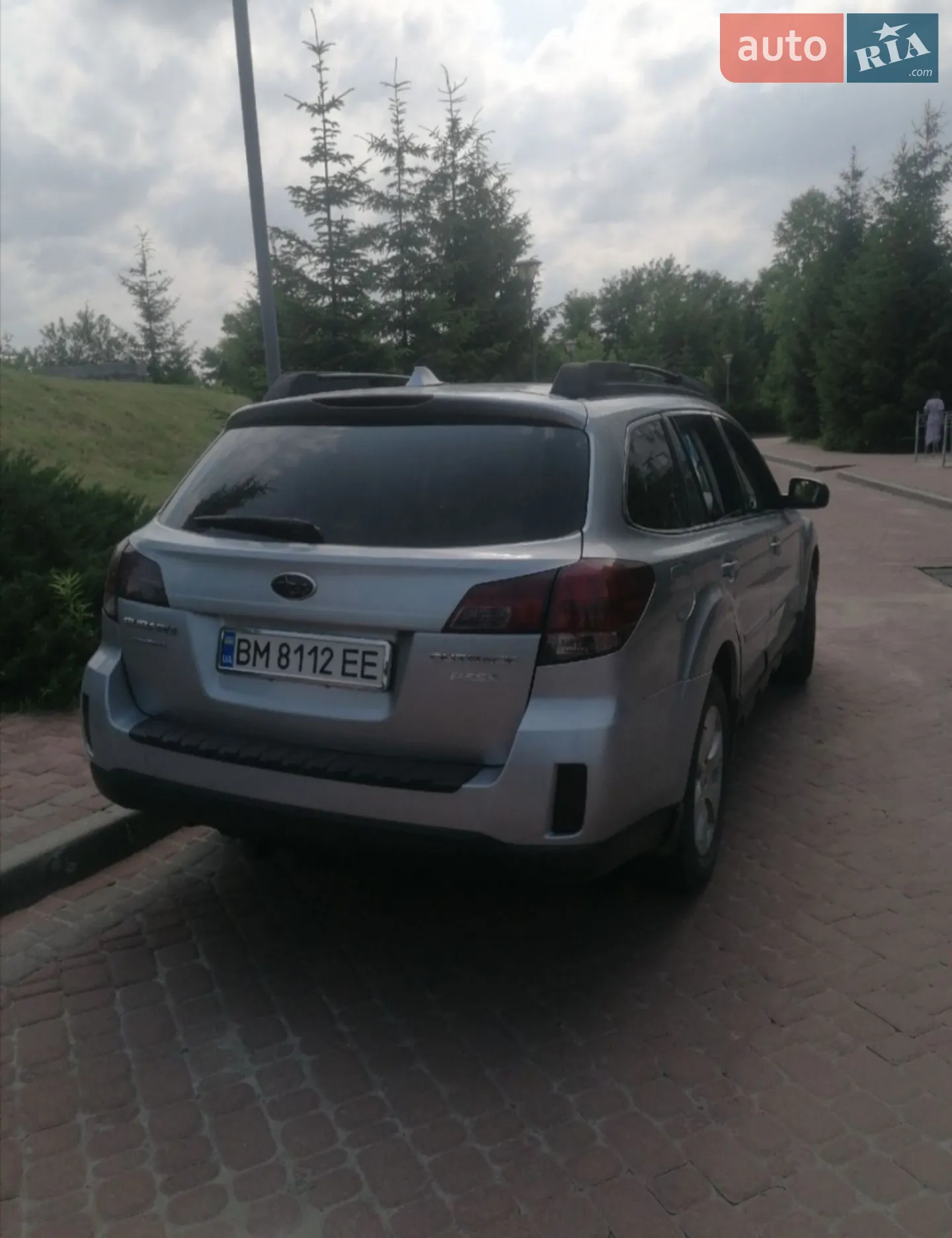 2011 Subaru Outback - мініатюра 2
