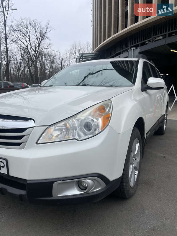 Універсал Subaru Outback 2012 в Харкові