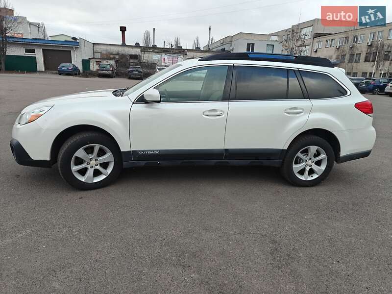 Универсал Subaru Outback 2013 в Черкассах