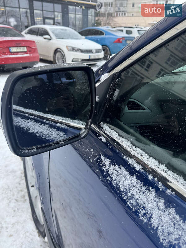 Универсал Subaru Outback 2010 в Киеве