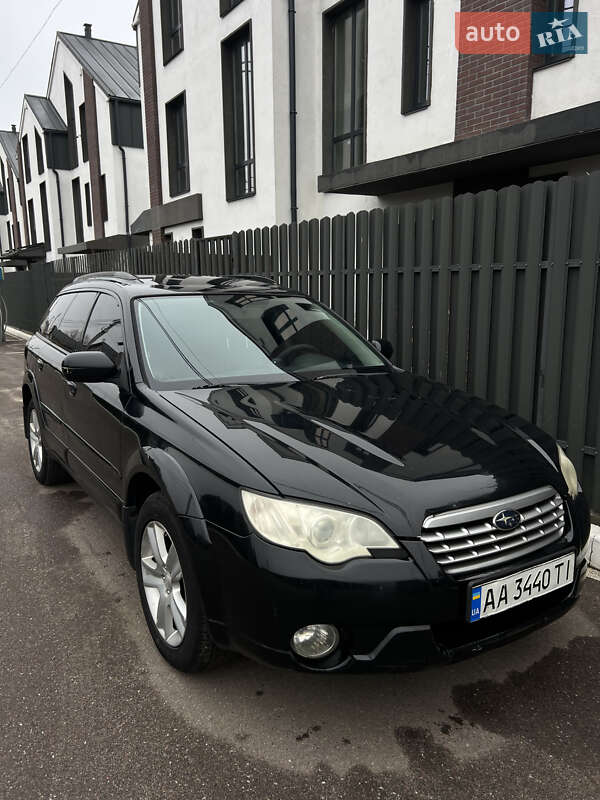 Универсал Subaru Outback 2006 в Киеве