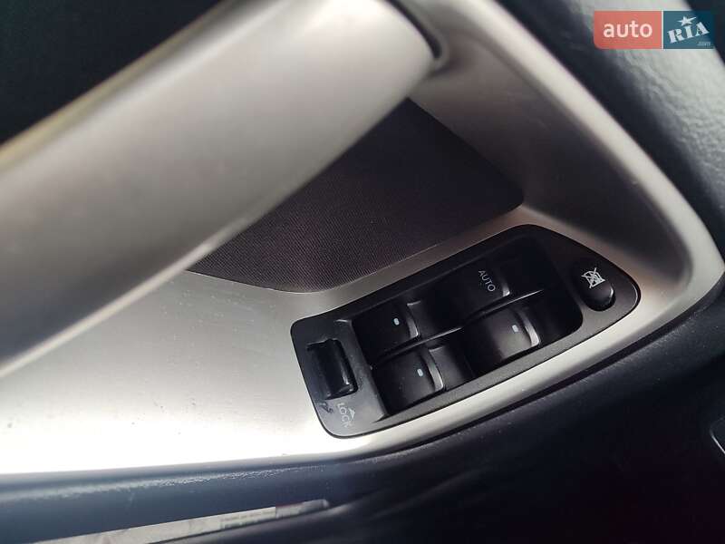 Универсал Subaru Outback 2008 в Харькове