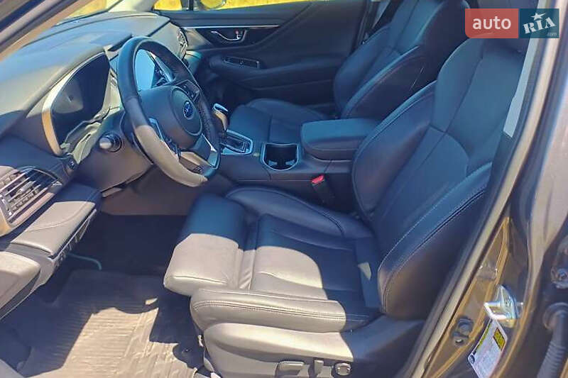 Внедорожник / Кроссовер Subaru Outback 2021 в Киеве