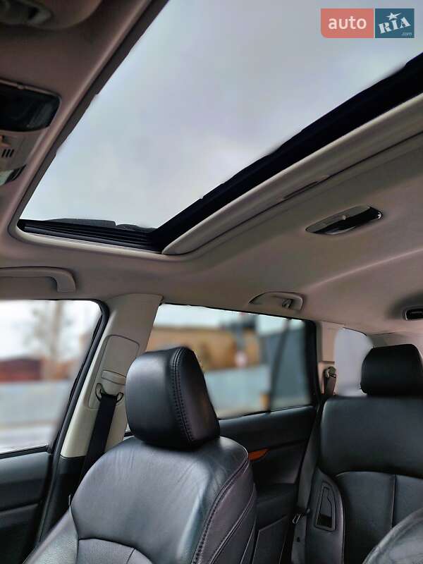 Универсал Subaru Outback 2012 в Киеве