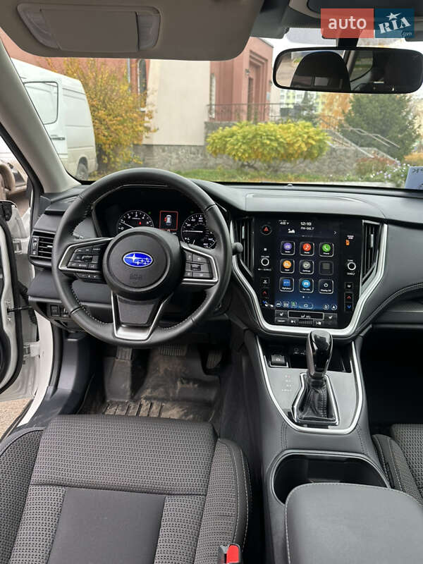 Внедорожник / Кроссовер Subaru Outback 2024 в Полтаве