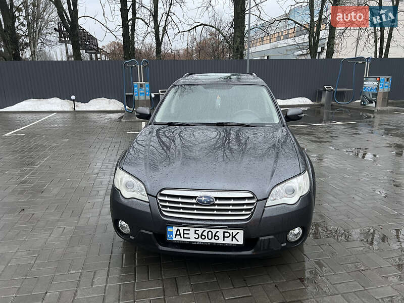 Универсал Subaru Outback 2008 в Новомосковске