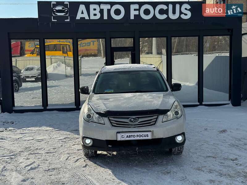 Універсал Subaru Outback 2011 в Києві