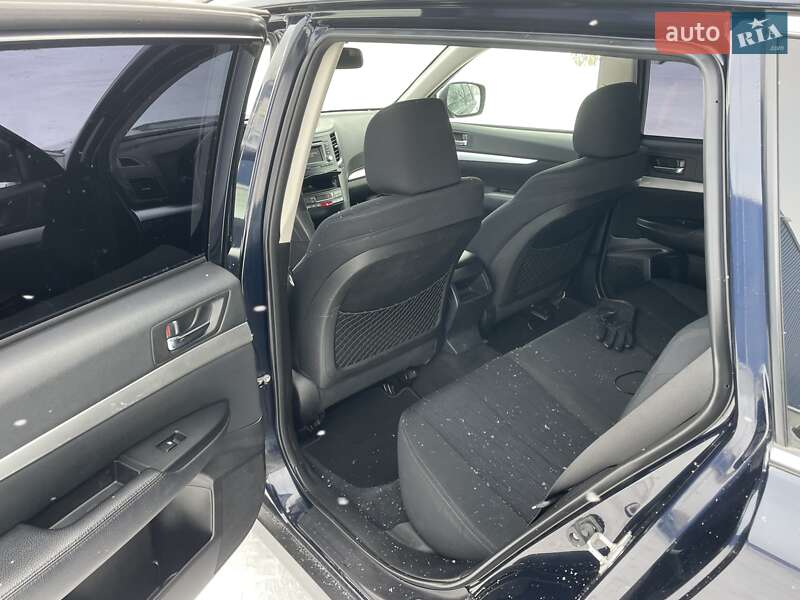 Универсал Subaru Outback 2013 в Львове