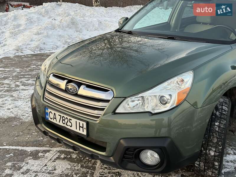 Универсал Subaru Outback 2012 в Черкассах