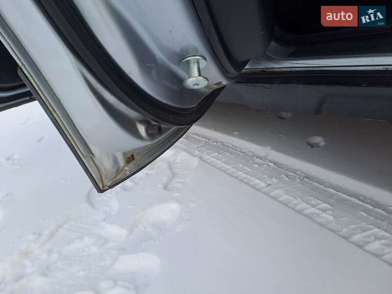 Универсал Subaru Outback 2013 в Кривом Роге