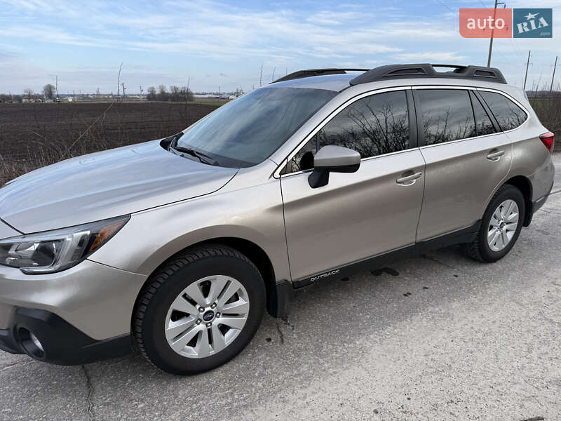 Універсал Subaru Outback 2017 в Кременчуці