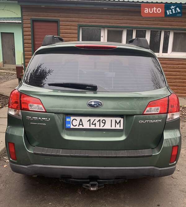 Универсал Subaru Outback 2013 в Умани