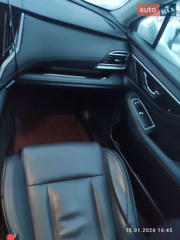 Универсал Subaru Outback 2019 в Тернополе