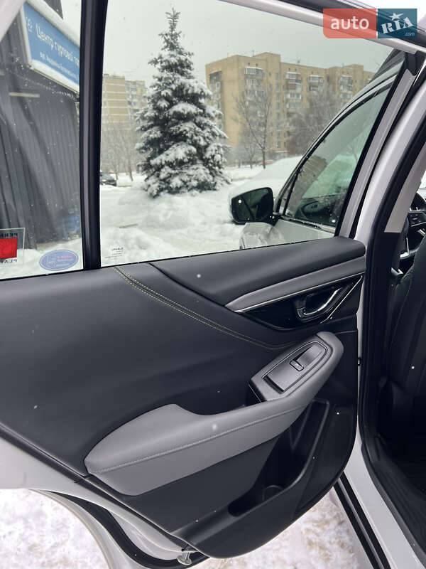 Универсал Subaru Outback 2021 в Киеве