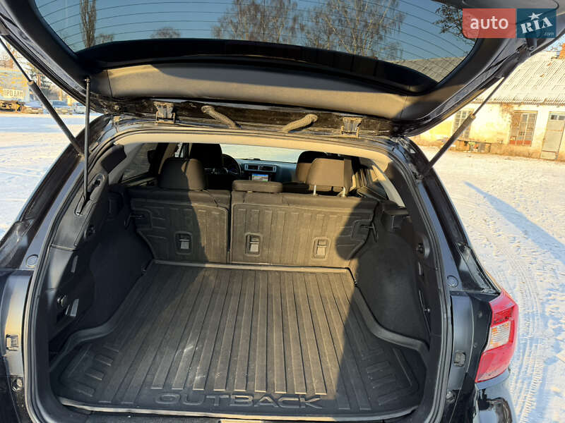 Универсал Subaru Outback 2015 в Хороле