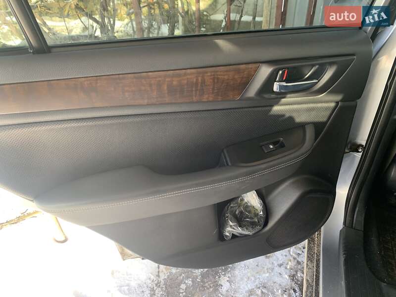 Универсал Subaru Outback 2014 в Киеве фото 27 Универсал Subaru Outback 2014 в Киеве