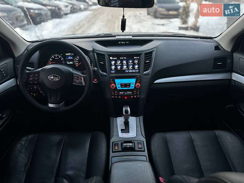 Универсал Subaru Outback 2013 в Киеве