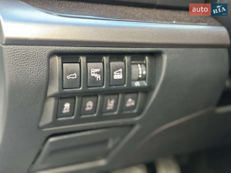 Универсал Subaru Outback 2018 в Киеве