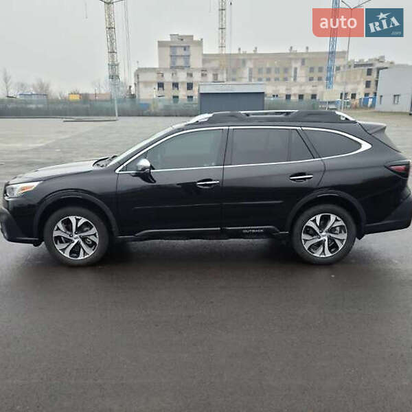 Универсал Subaru Outback 2019 в Киеве