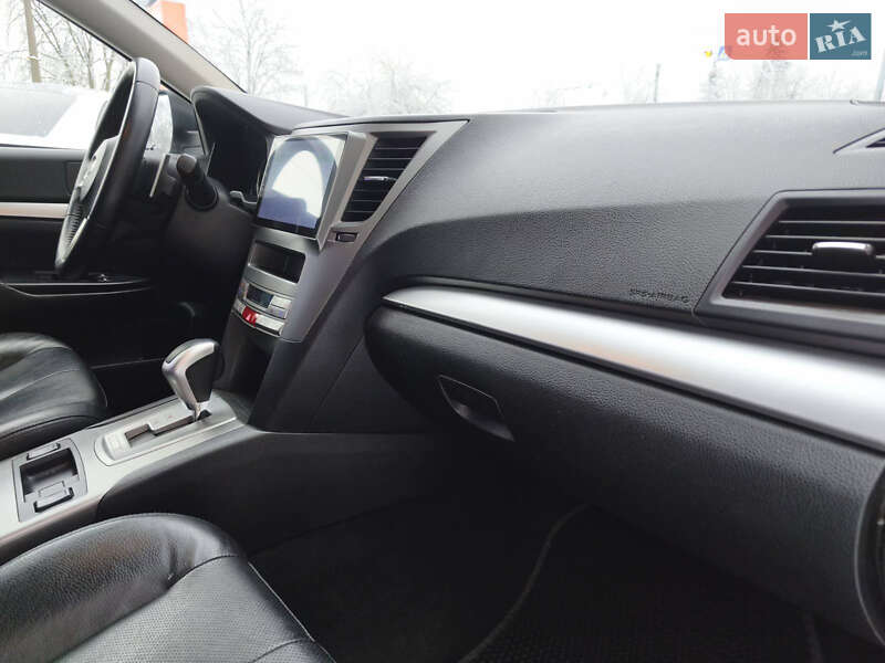 Універсал Subaru Outback 2010 в Києві фото 29 Універсал Subaru Outback 2010 в Києві