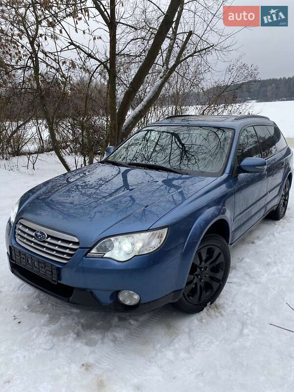 Универсал Subaru Outback 2008 в Киеве