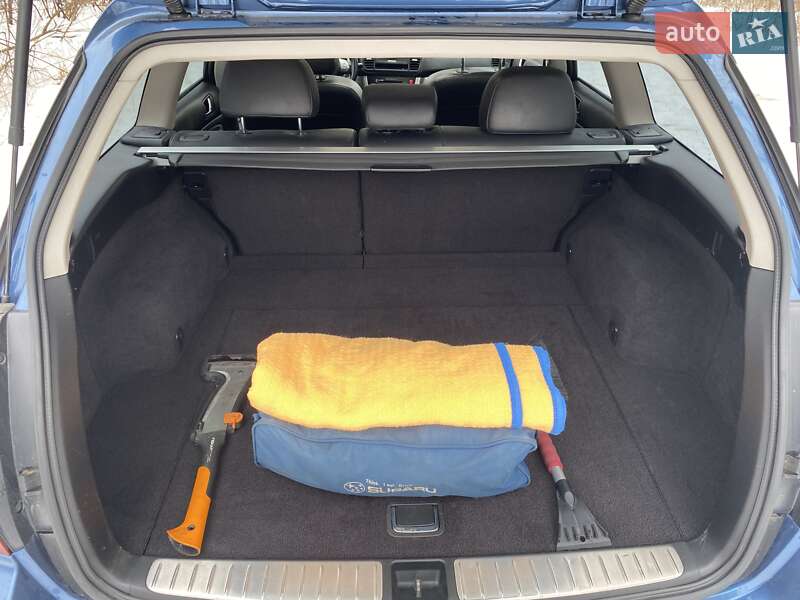 Универсал Subaru Outback 2008 в Киеве