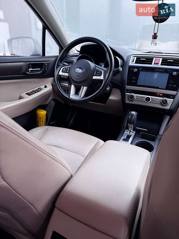 Универсал Subaru Outback 2015 в Кропивницком