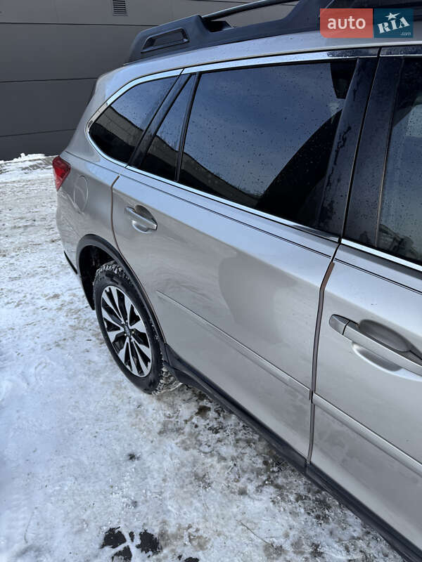 Универсал Subaru Outback 2015 в Черкассах