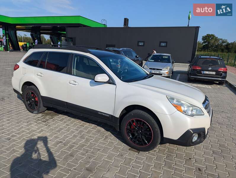 Универсал Subaru Outback 2013 в Стрые
