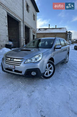 Универсал Subaru Outback 2013 в Луцке