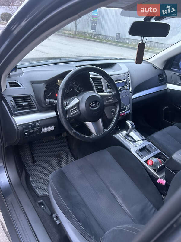 Универсал Subaru Outback 2009 в Ужгороде