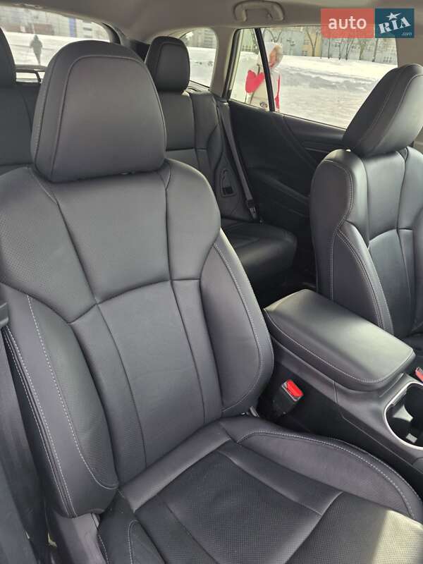 Внедорожник / Кроссовер Subaru Outback 2023 в Киеве