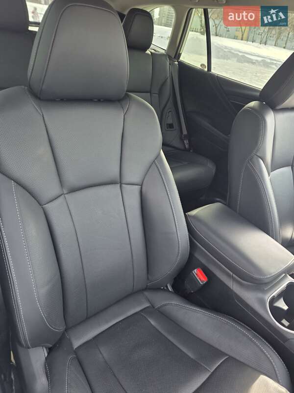 Внедорожник / Кроссовер Subaru Outback 2023 в Киеве