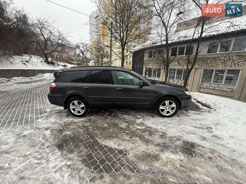 Универсал Subaru Outback 2008 в Хмельницком