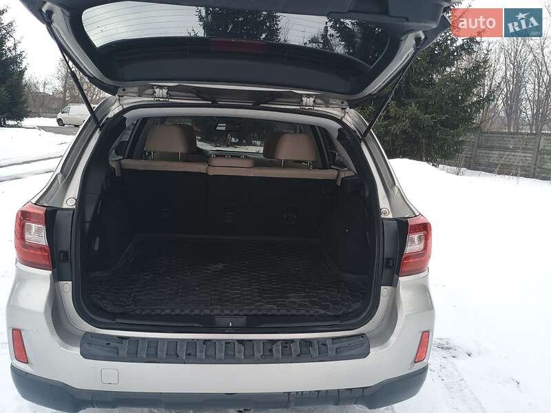 Універсал Subaru Outback 2015 в Житомирі