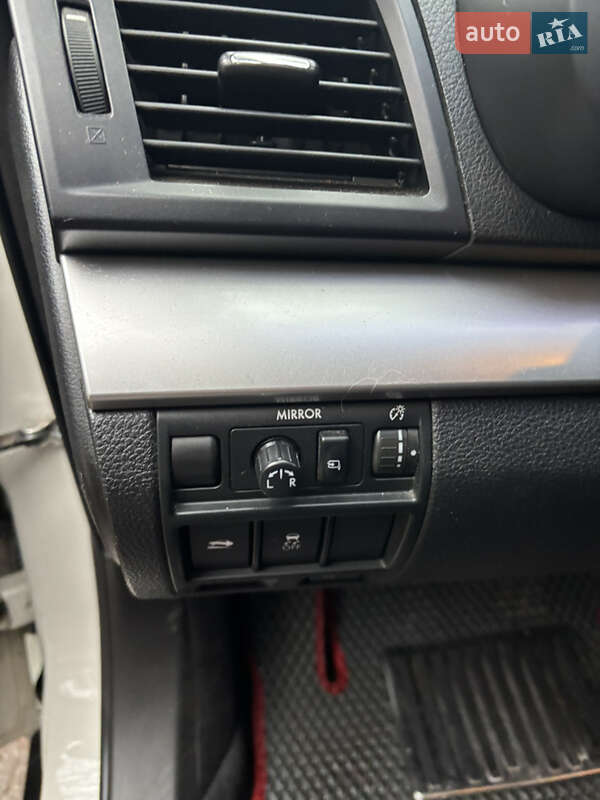 Универсал Subaru Outback 2014 в Житомире