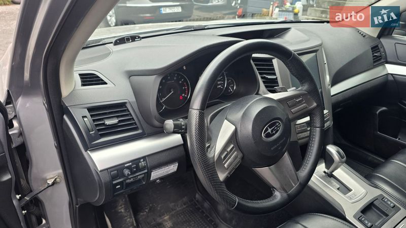 Універсал Subaru Outback 2011 в Львові