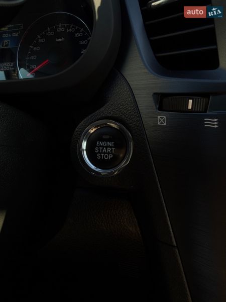 Универсал Subaru Outback 2012 в Киеве