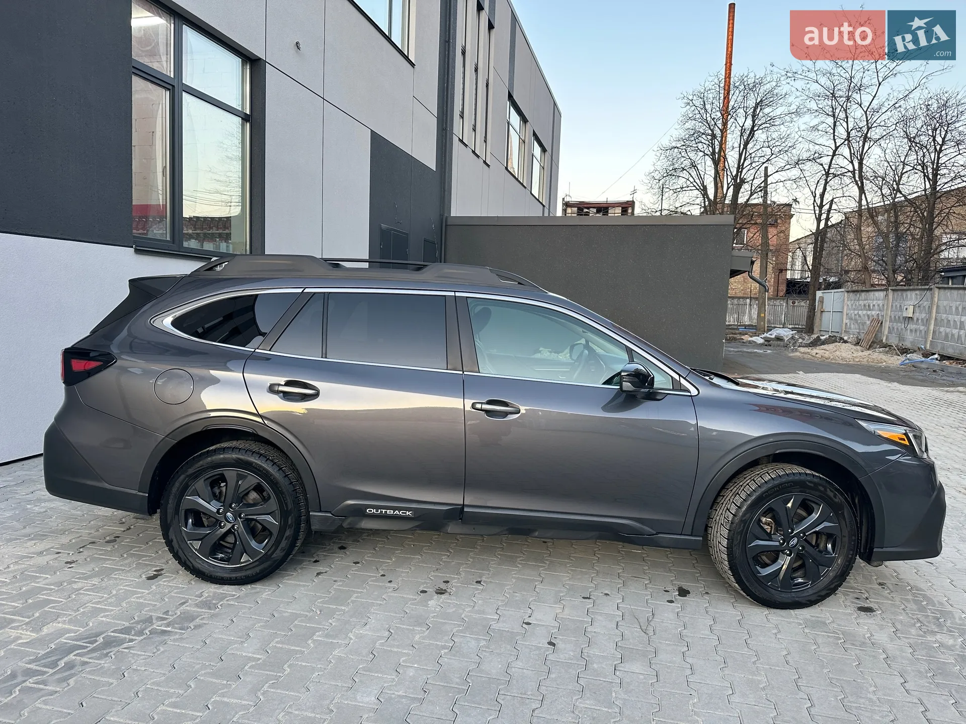 2019 Subaru Outback - мініатюра 18