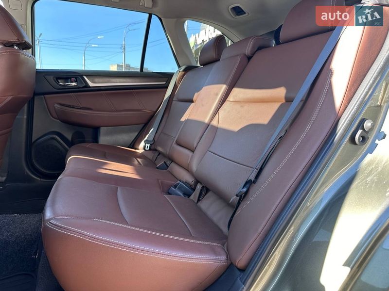 Універсал Subaru Outback 2017 в Києві фото 10 Універсал Subaru Outback 2017 в Києві