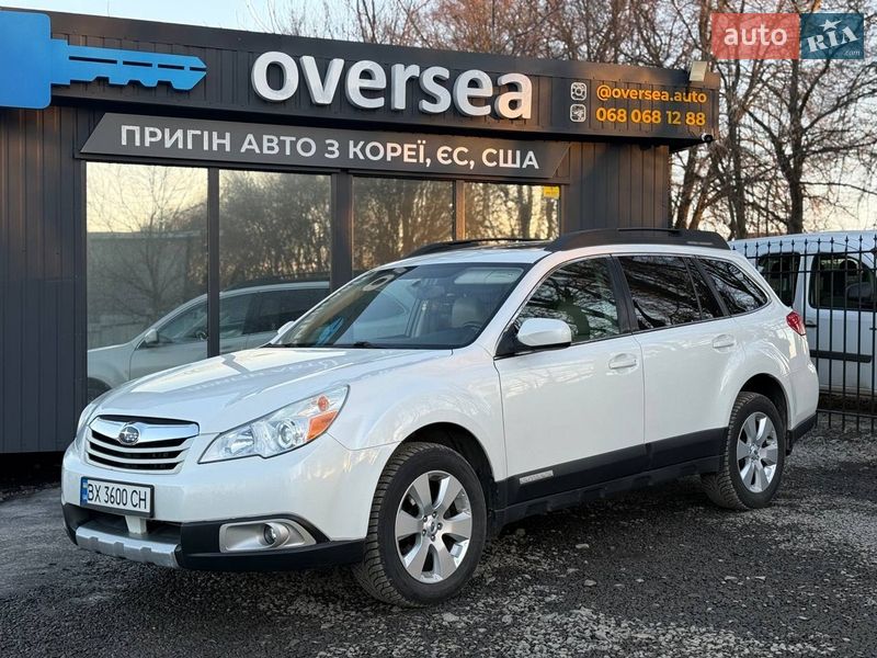 Subaru Outback 2011
