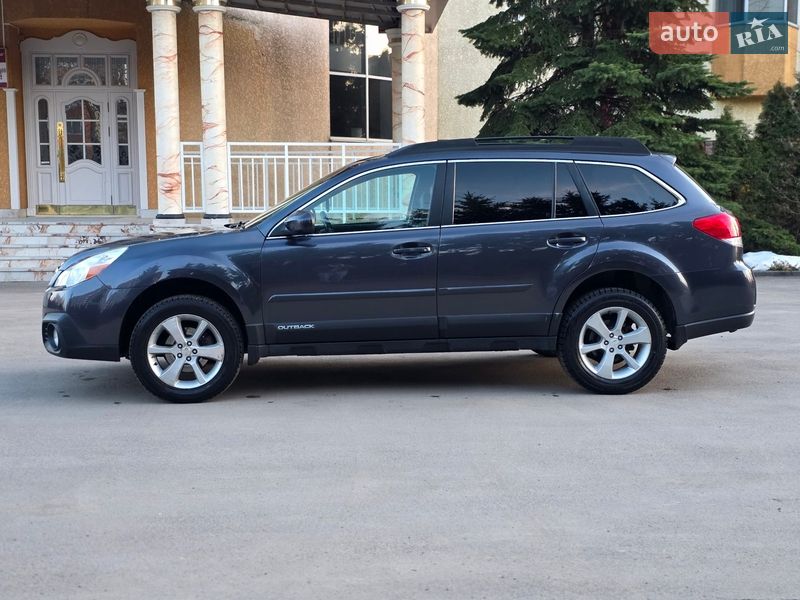 Універсал Subaru Outback 2012 в Тернополі