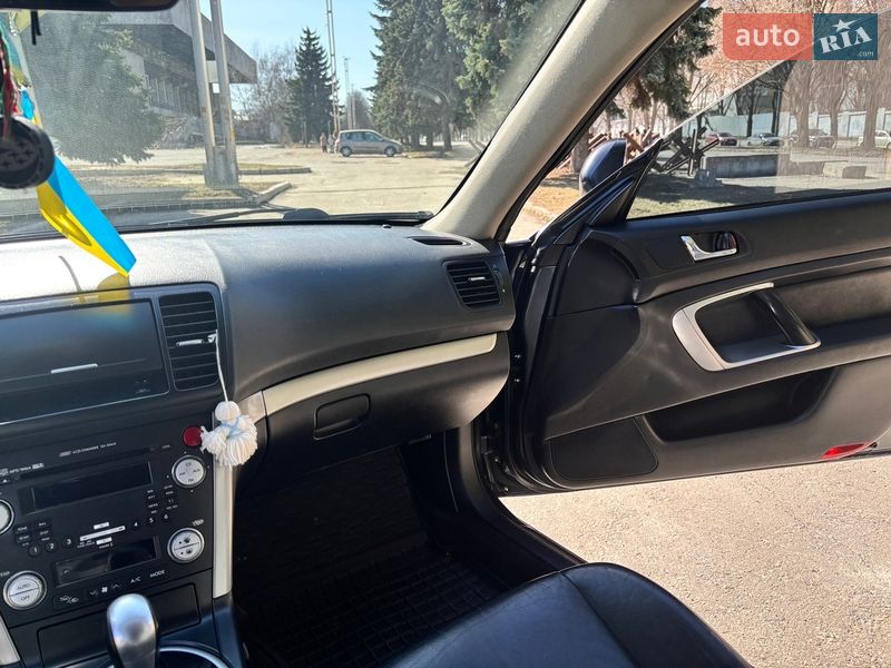 Універсал Subaru Outback 2008 в Дніпрі