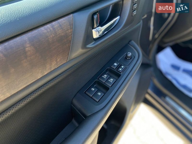 Универсал Subaru Outback 2017 в Киеве фото 22 Универсал Subaru Outback 2017 в Киеве
