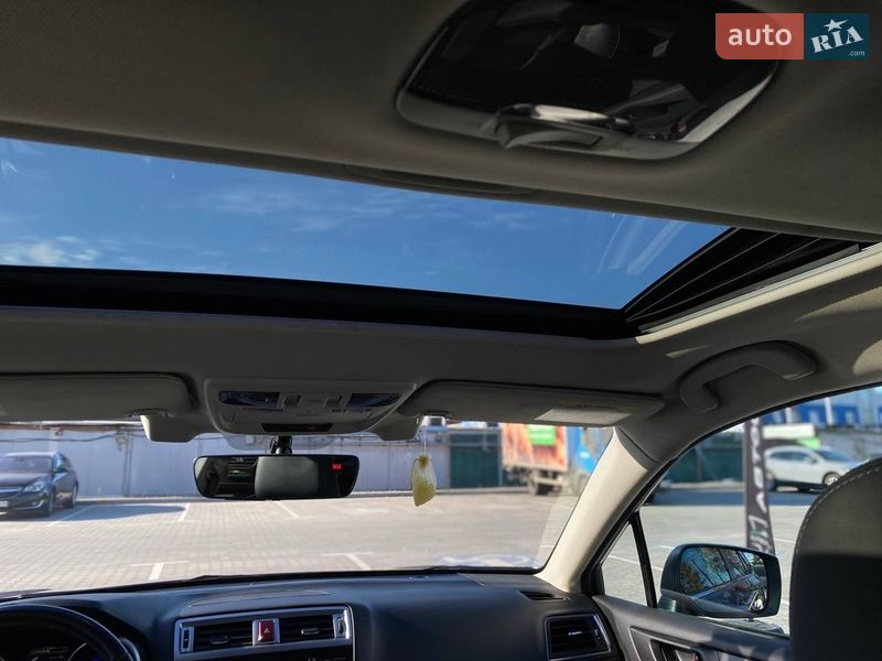 Универсал Subaru Outback 2017 в Киеве фото 48 Универсал Subaru Outback 2017 в Киеве