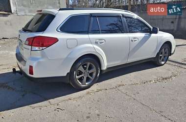 Універсал Subaru Outback 2010 в Кременчуці
