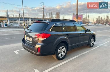 Универсал Subaru Outback 2012 в Киеве